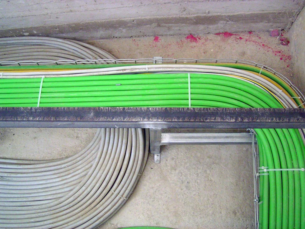 Installazione cavi elettrici in provincia di Ragusa